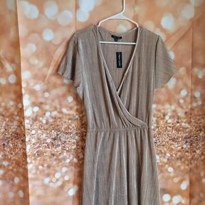 New Look size 1xWomen's Metallic Gold Fringe Dress